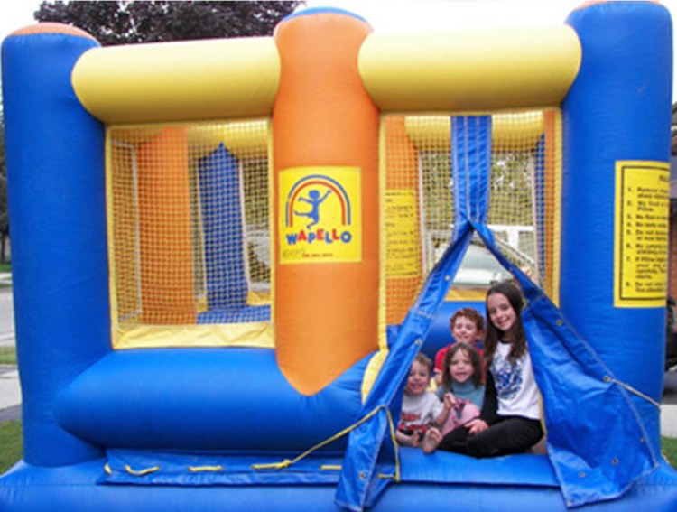 10 x 10 Jumping Bouncer in Toronto, Mississauga, Brampton, Hamilton, Ottawa, Ontario